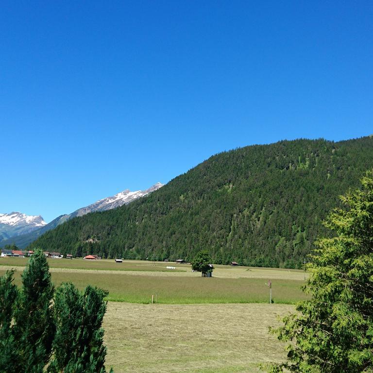 莱切塔雷尔阿尔卑斯山公寓 巴赫 外观 照片